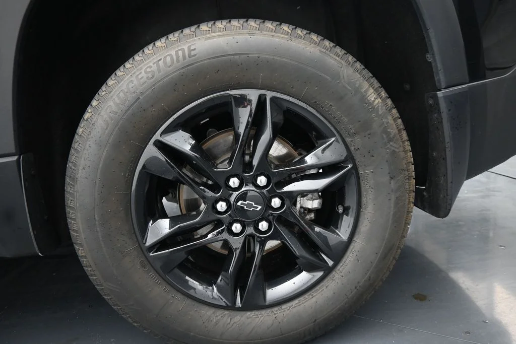 Used 2023 Black Chevrolet LT image 15
