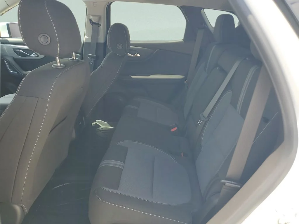 Used 2024 Summit White Chevrolet 2LT image 10