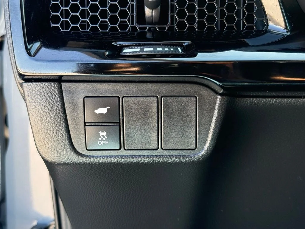 Used 2023 Gray Honda EX-L image 30