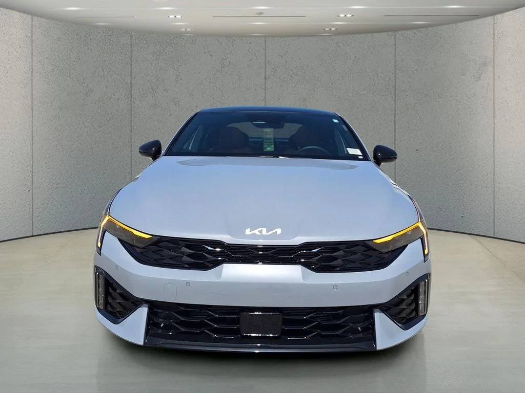 Used 2026 Gray Kia GT-Line image 2