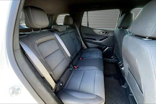 New 2026 Summit White Chevrolet LT image 10