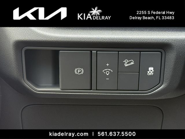 New 2027 Snow White Pearl Kia LX image 23