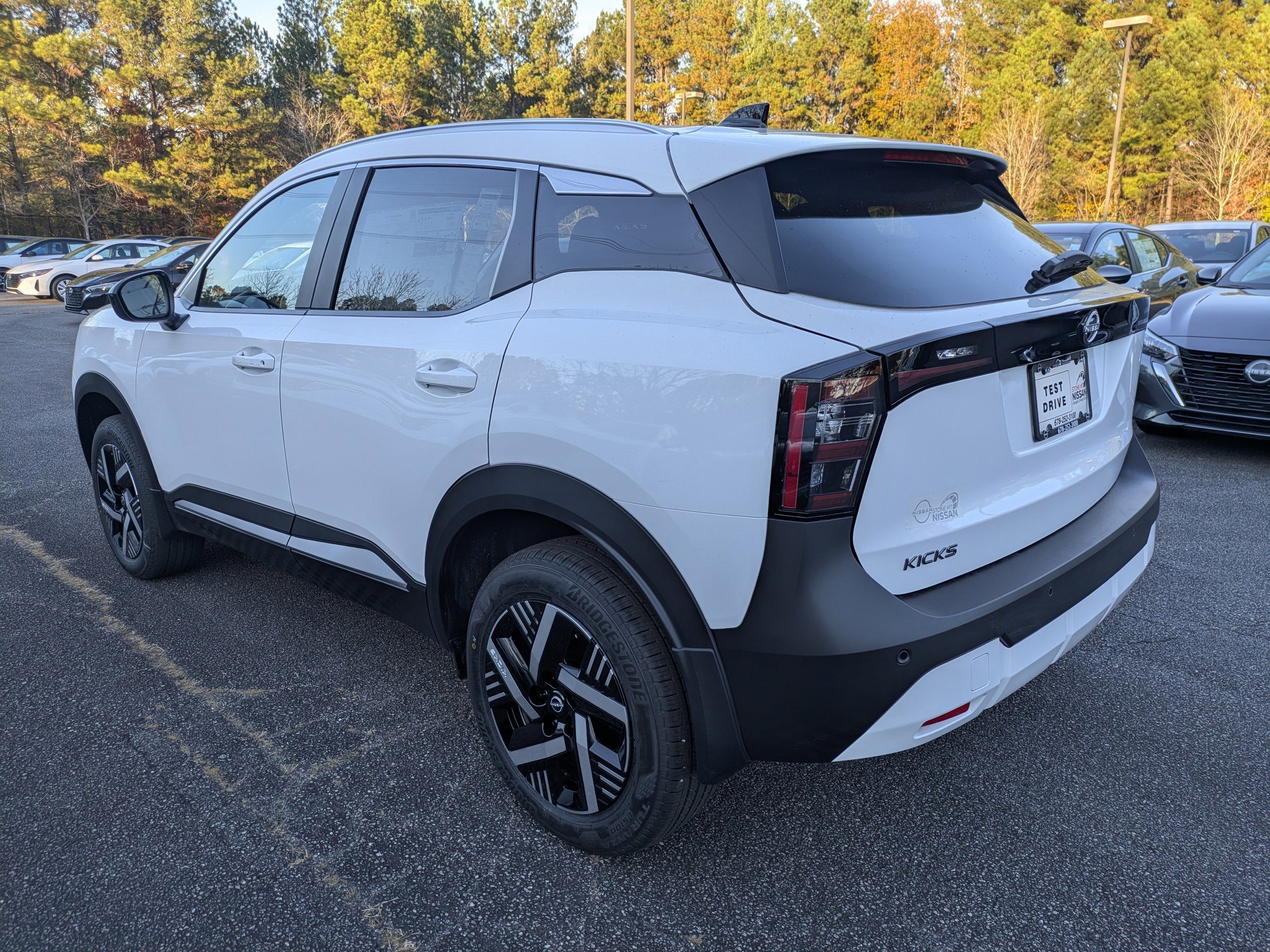 New 2026 White Nissan SV image 5
