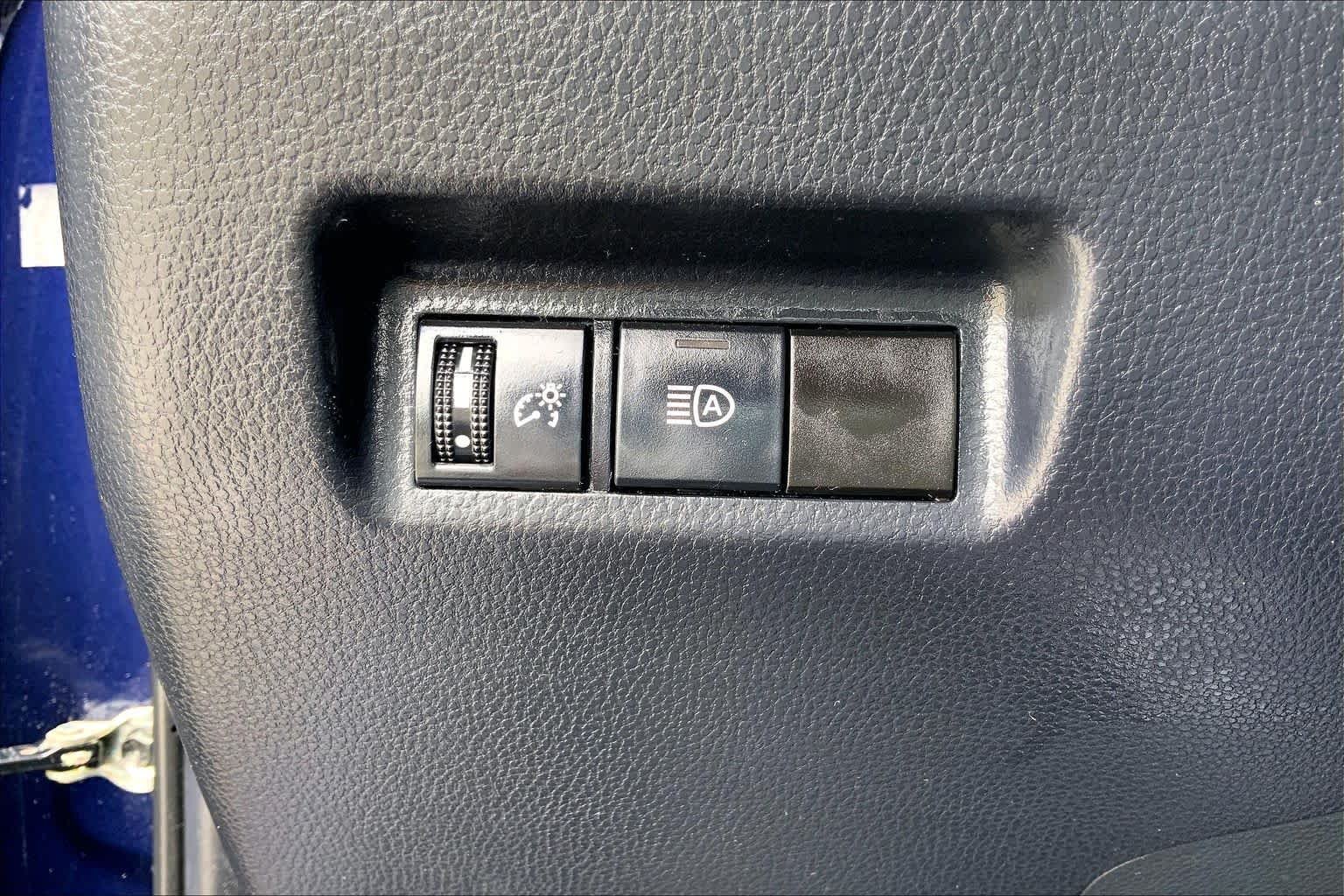 Used 2020 Blueprint Toyota XLE image 33