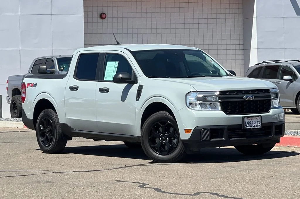 Used 2022 Ford Maverick XLT with VIN 3FTTW8F93NRA06298 for sale in Hanford, CA