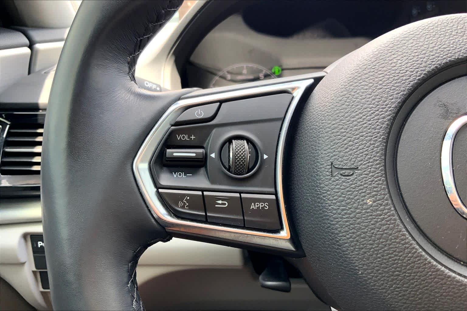 Used 2024 Fathom Blue Pearl Acura w/Technology Package image 24