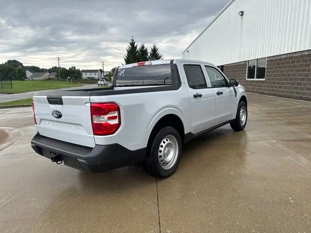 New 2026 Space White Metallic Ford XL image 4