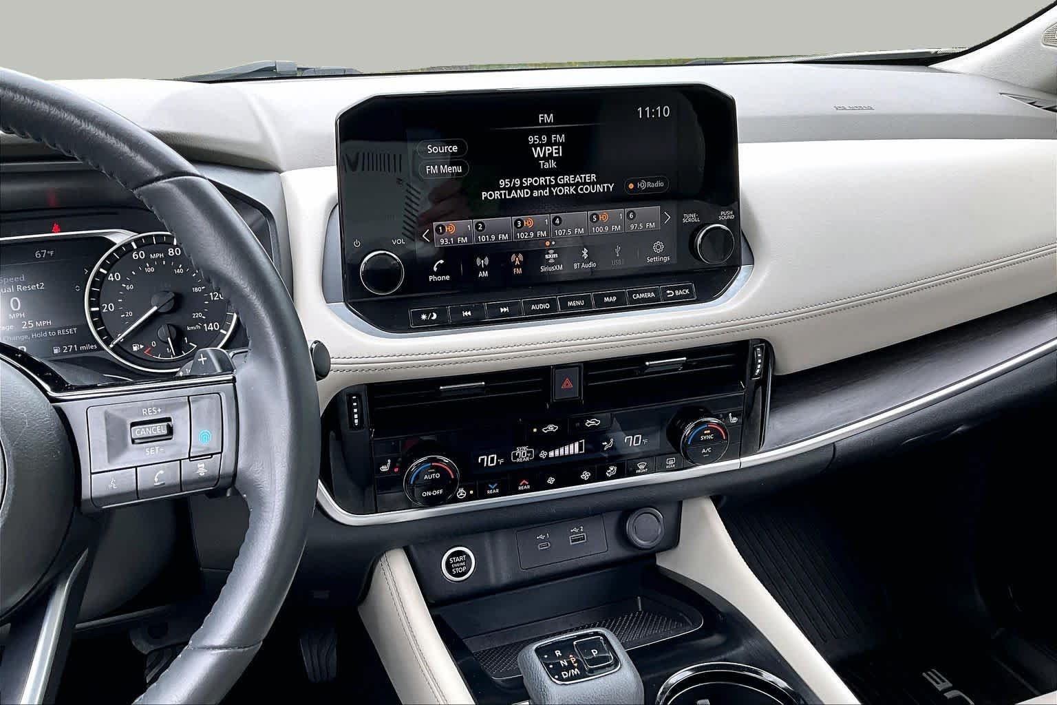 Pre-Owned 2021 Nissan Rogue SL