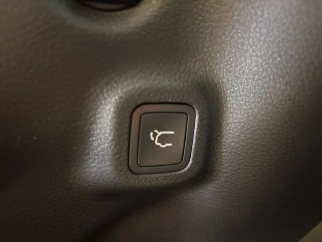 New 2026 White Jeep Trailhawk image 18