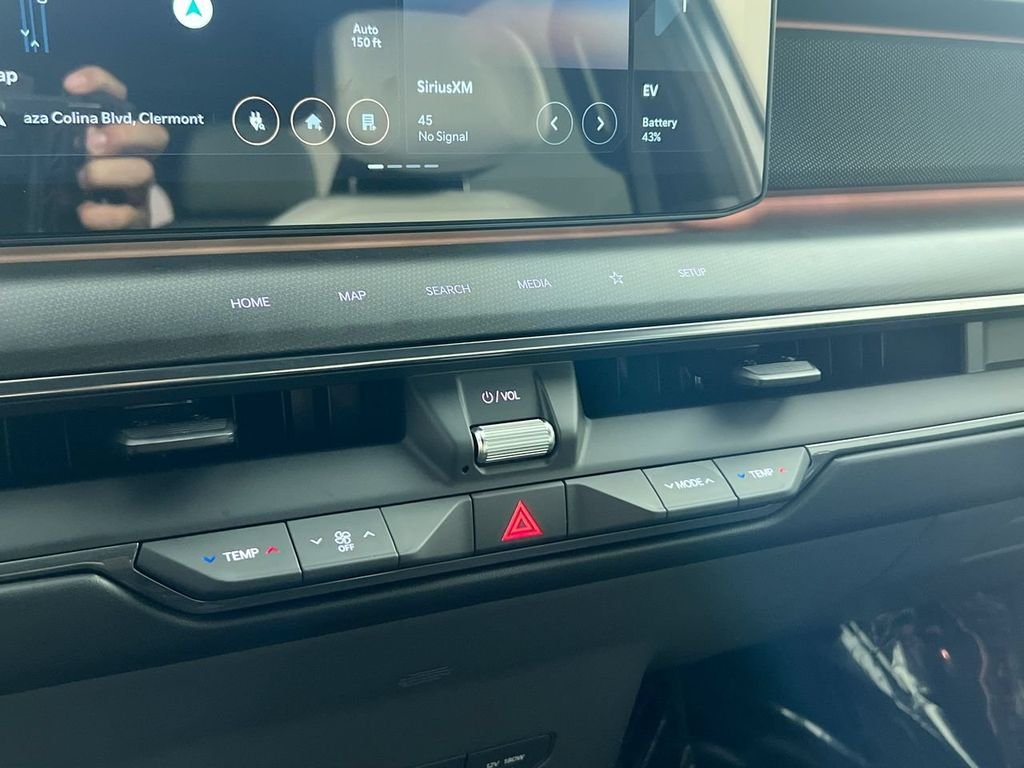 New 2026 Glacial White Pearl / Black Ro Kia GT-Line AWD image 26