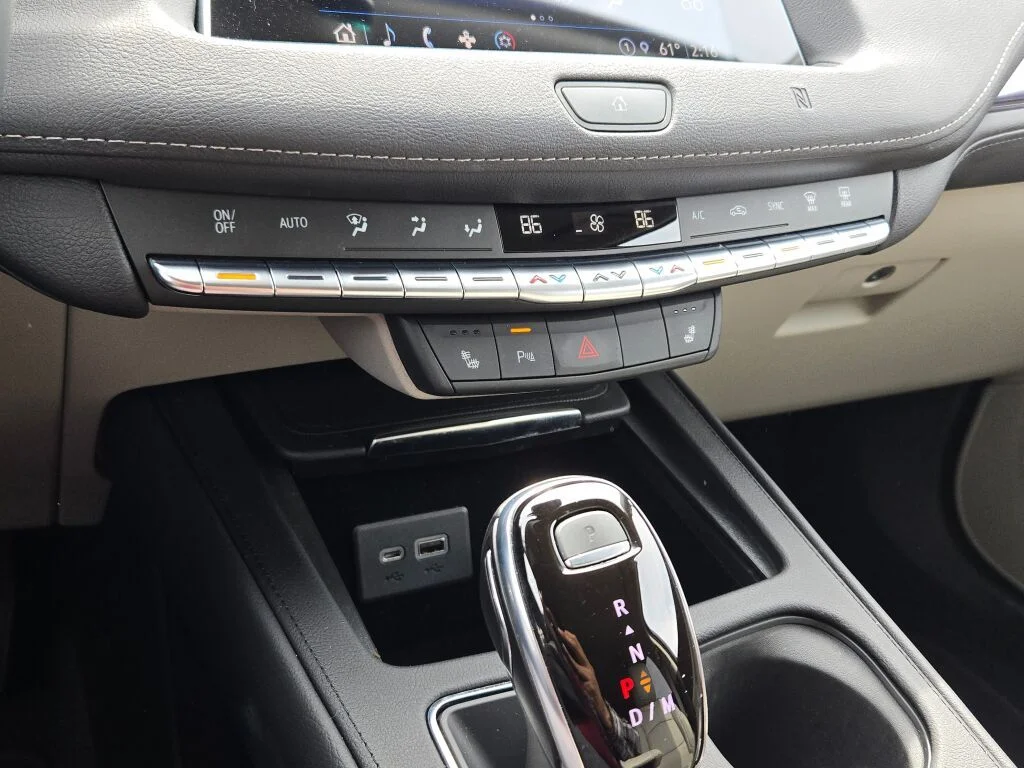 Used 2021 Gray Cadillac Luxury image 27