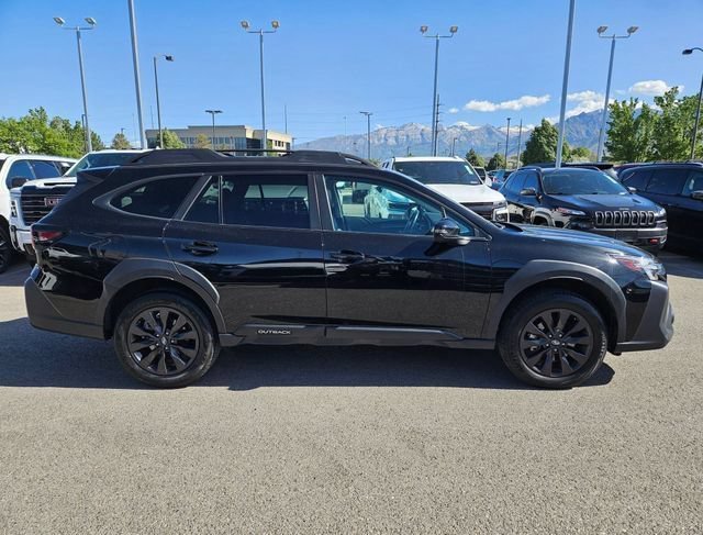 Used 2025 Crystal Black Silica Subaru Onyx Edition image 2