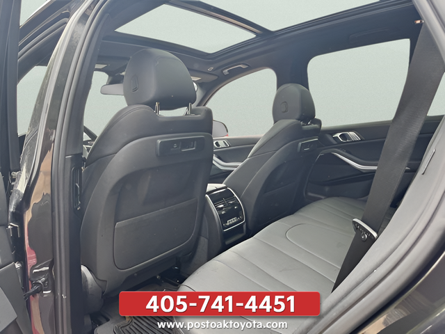 Used 2020 Gray BMW xDrive40i image 17