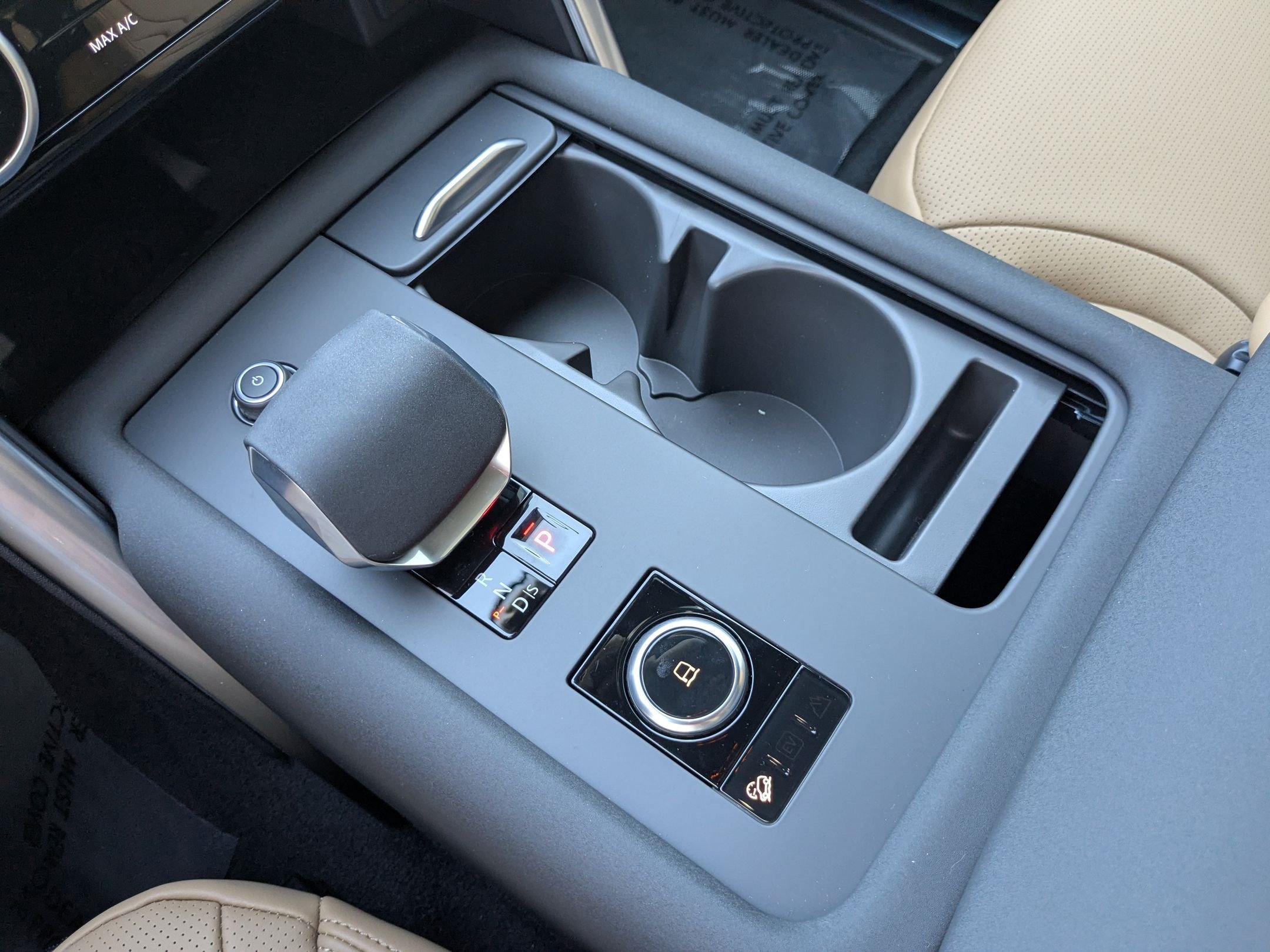 New 2026 Varesine Blue Land Rover Dynamic SE image 24