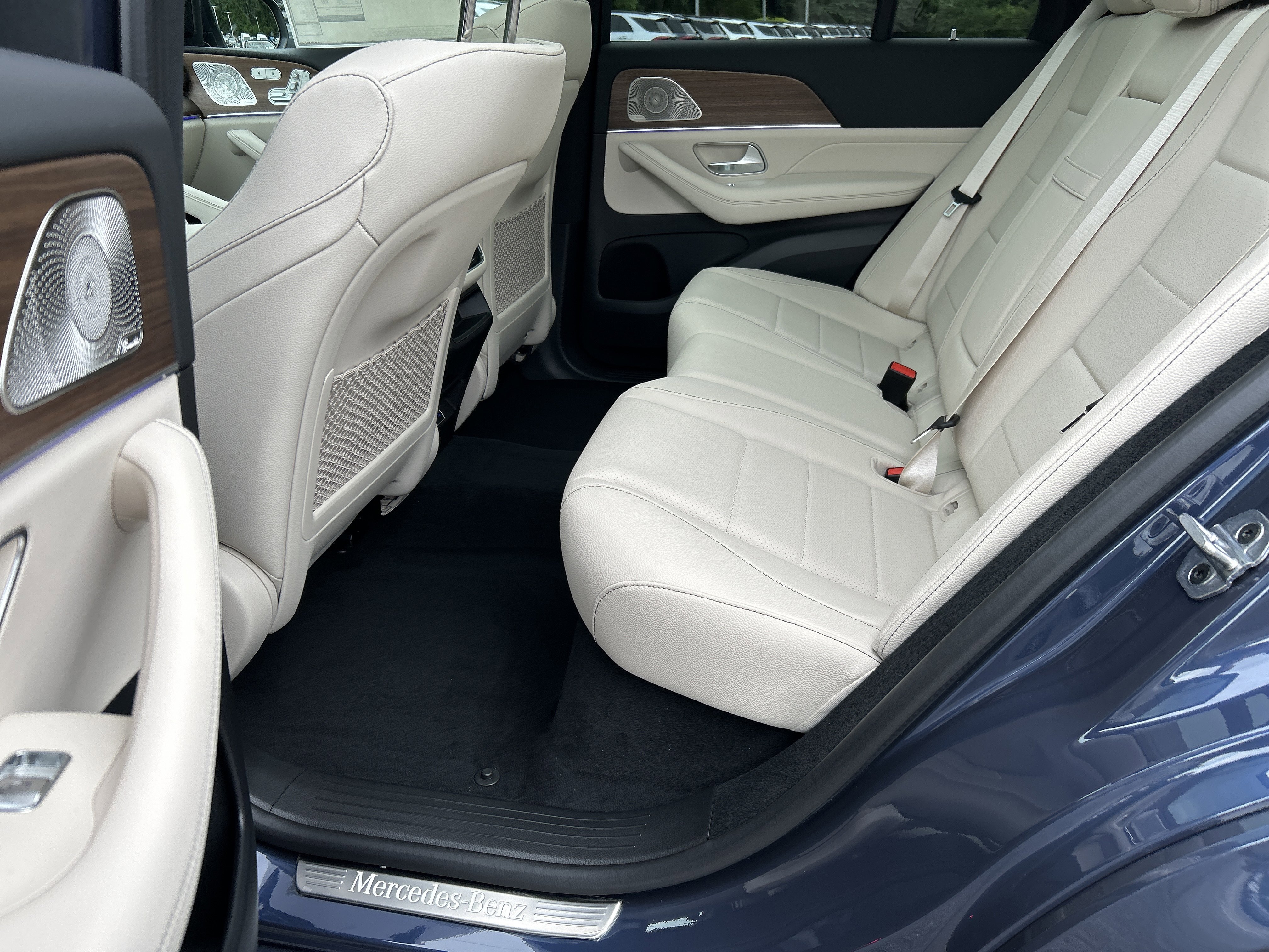 New 2026 Twilight Blue Metallic Mercedes-Benz GLE 350 SUV image 35