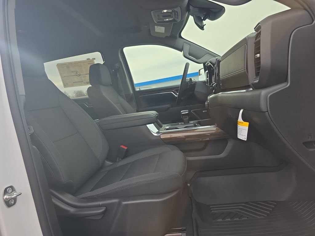 2025 Chevrolet Silverado 1500 RST - Photo 12