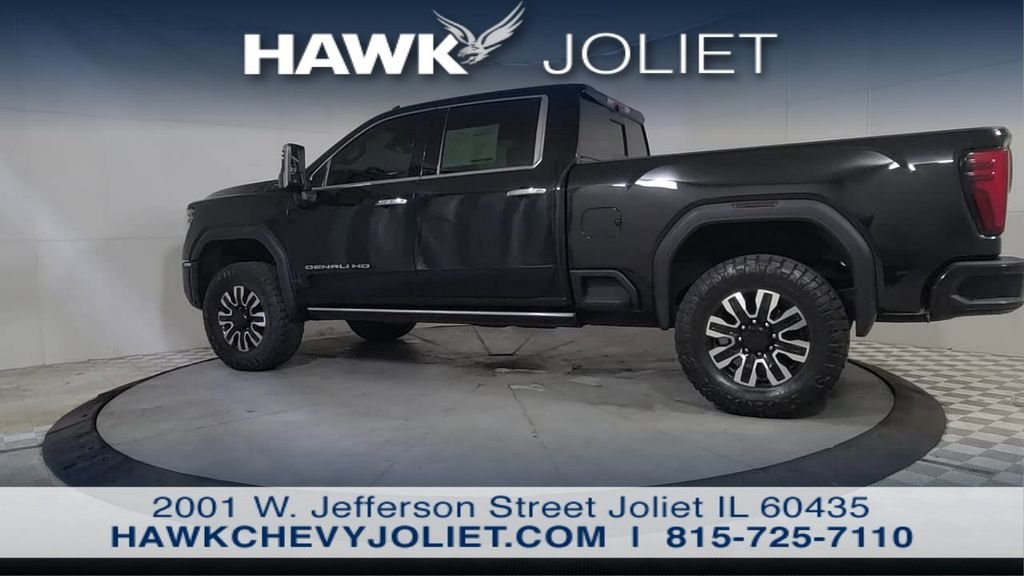 Used 2024 Black GMC Denali Ultimate image 5