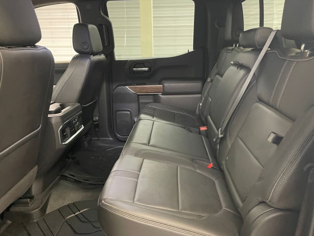 Used 2021 IRIDESCENT PEARL TRICOAT Chevrolet High Country image 23