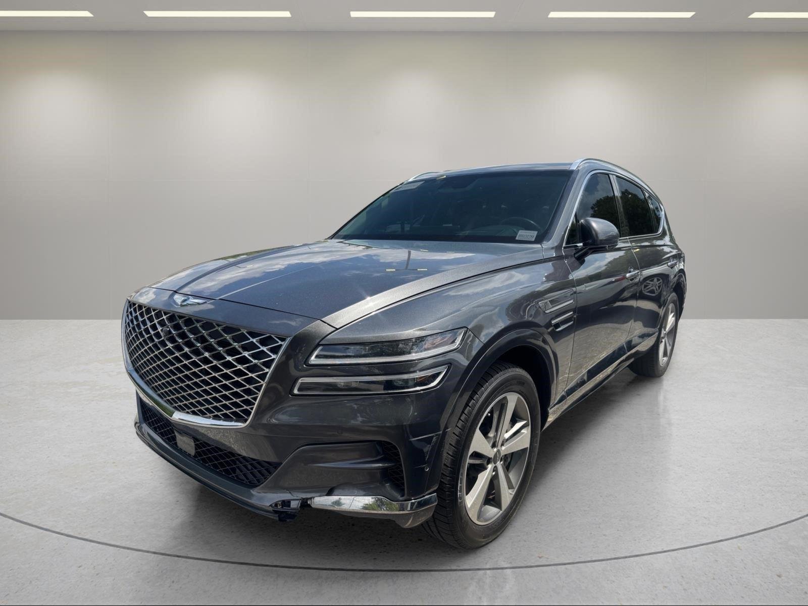 Used 2021 Himalayan Gray Genesis Advanced + image 1