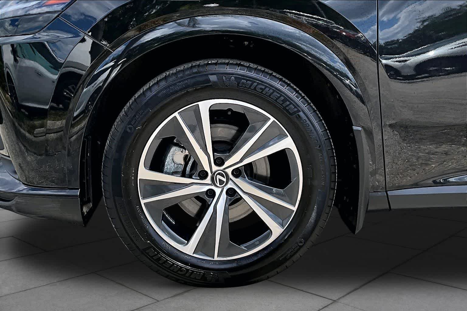 Used 2024 Caviar Lexus Premium image 11