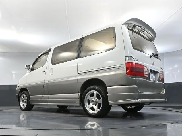 Used 1999 White Toyota Limited image 43