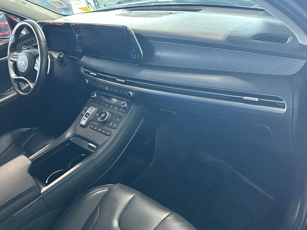 Used 2024 Sierra Burgundy Hyundai Limited image 54