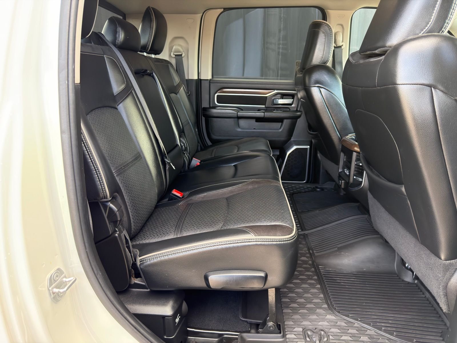 2023 RAM Ram 3500 Pickup Laramie - Photo 35
