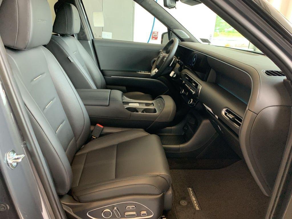 2026 Hyundai Palisade Calligraphy - Photo 24