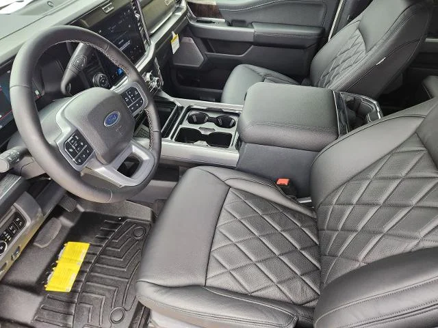 New 2026 Star White Metallic Tri-Coat Ford F-250® Lariat® image 32