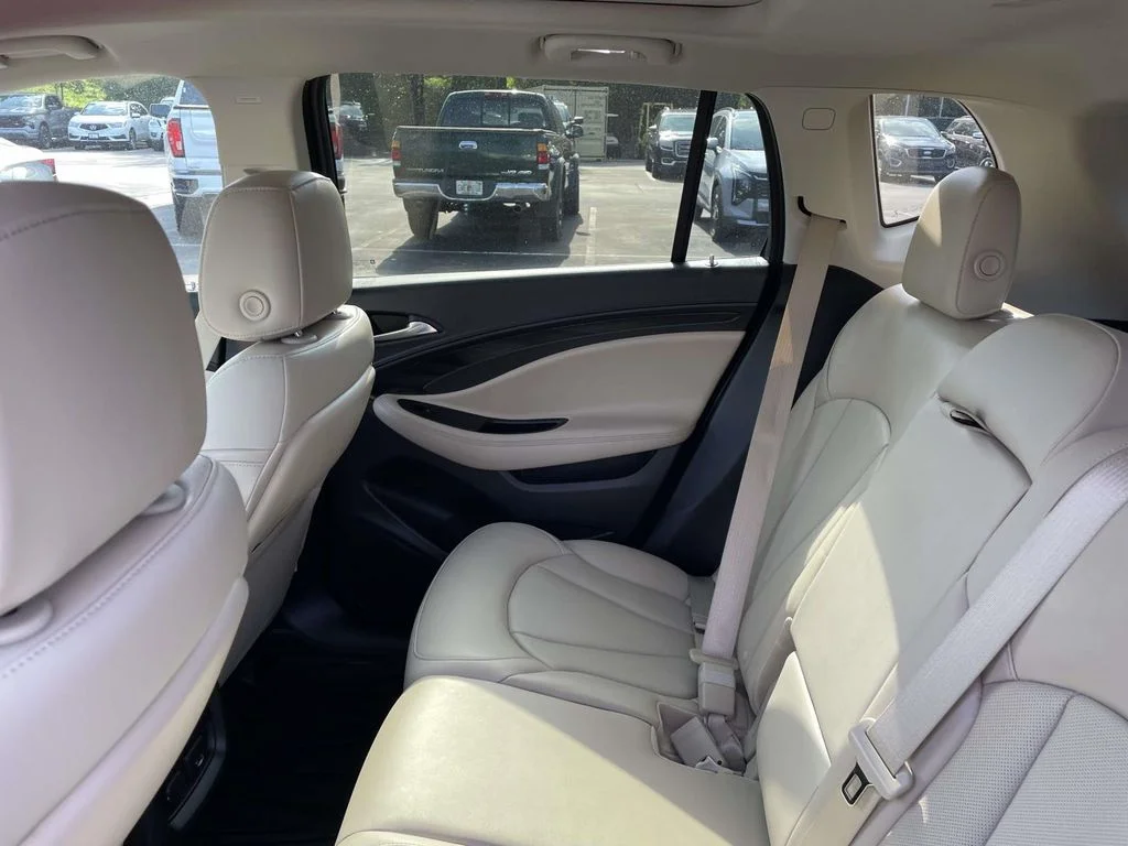 Used 2020 SUMMIT WHITE Buick Premium II image 16
