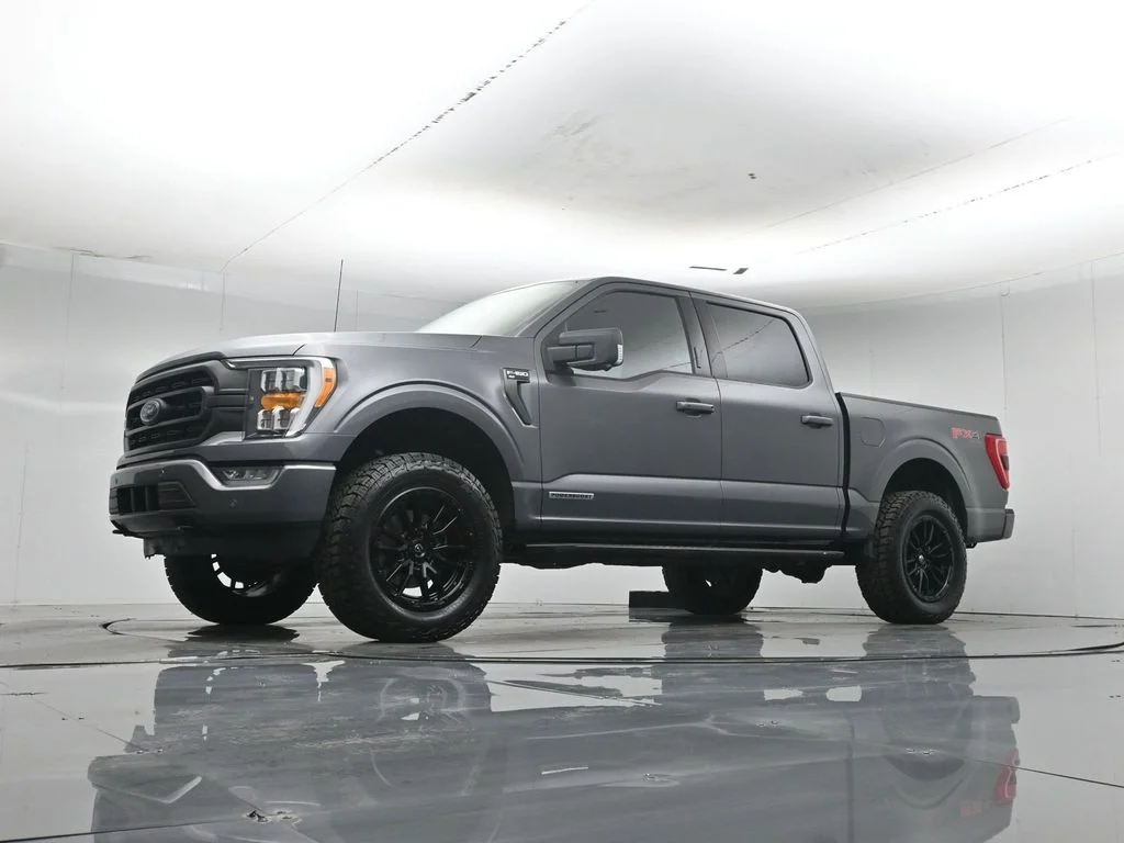 Used 2023 Gray Ford XLT image 47