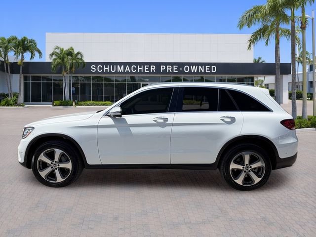 Used 2022  Mercedes-Benz GLC 300 image 4