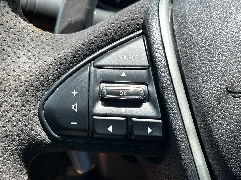 Used 2023 Gray Nissan SR image 29