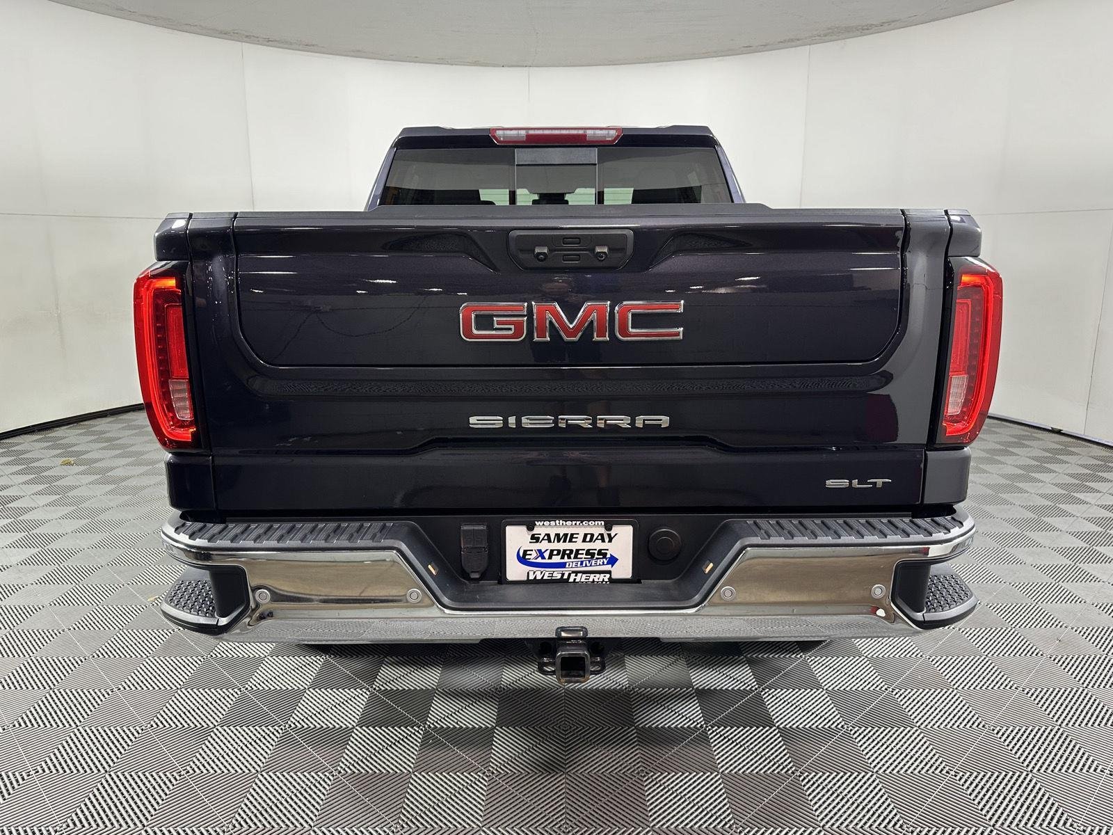 Used 2024 Titanium Rush Metallic GMC SLT image 11