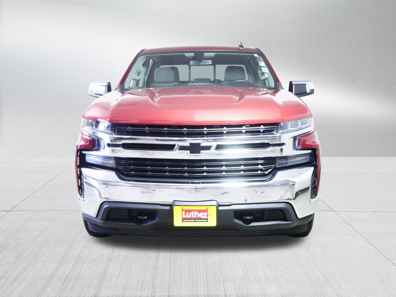 Used 2019 CAJUN RED TINTCOAT Chevrolet LT image 2