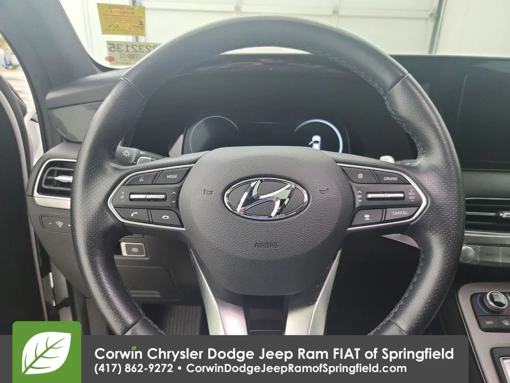Used 2021 White Hyundai Calligraphy image 21