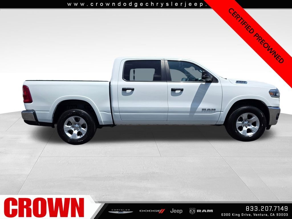 Used 2025 White Ram Big Horn/Lone Star image 8