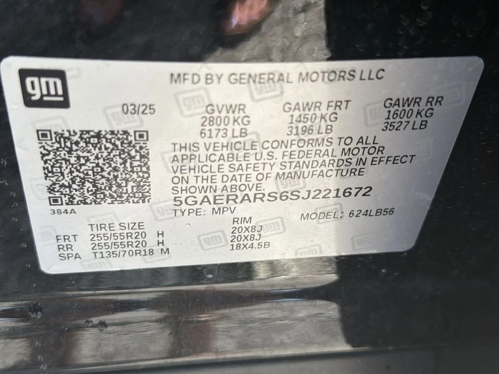 Used 2025 Black Buick Preferred image 35