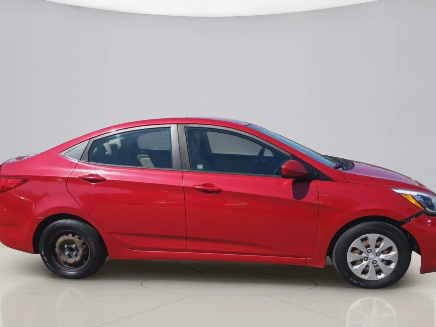 Used 2016 Red Hyundai SE image 6