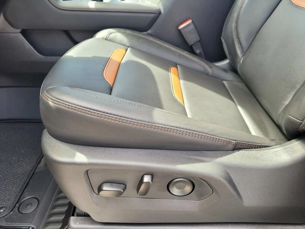 2026 GMC Sierra 1500 AT4 - Photo 13