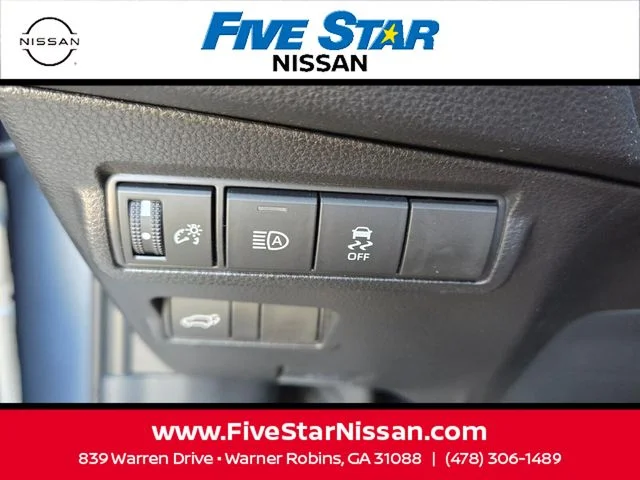 Used 2026  Toyota XLE image 30