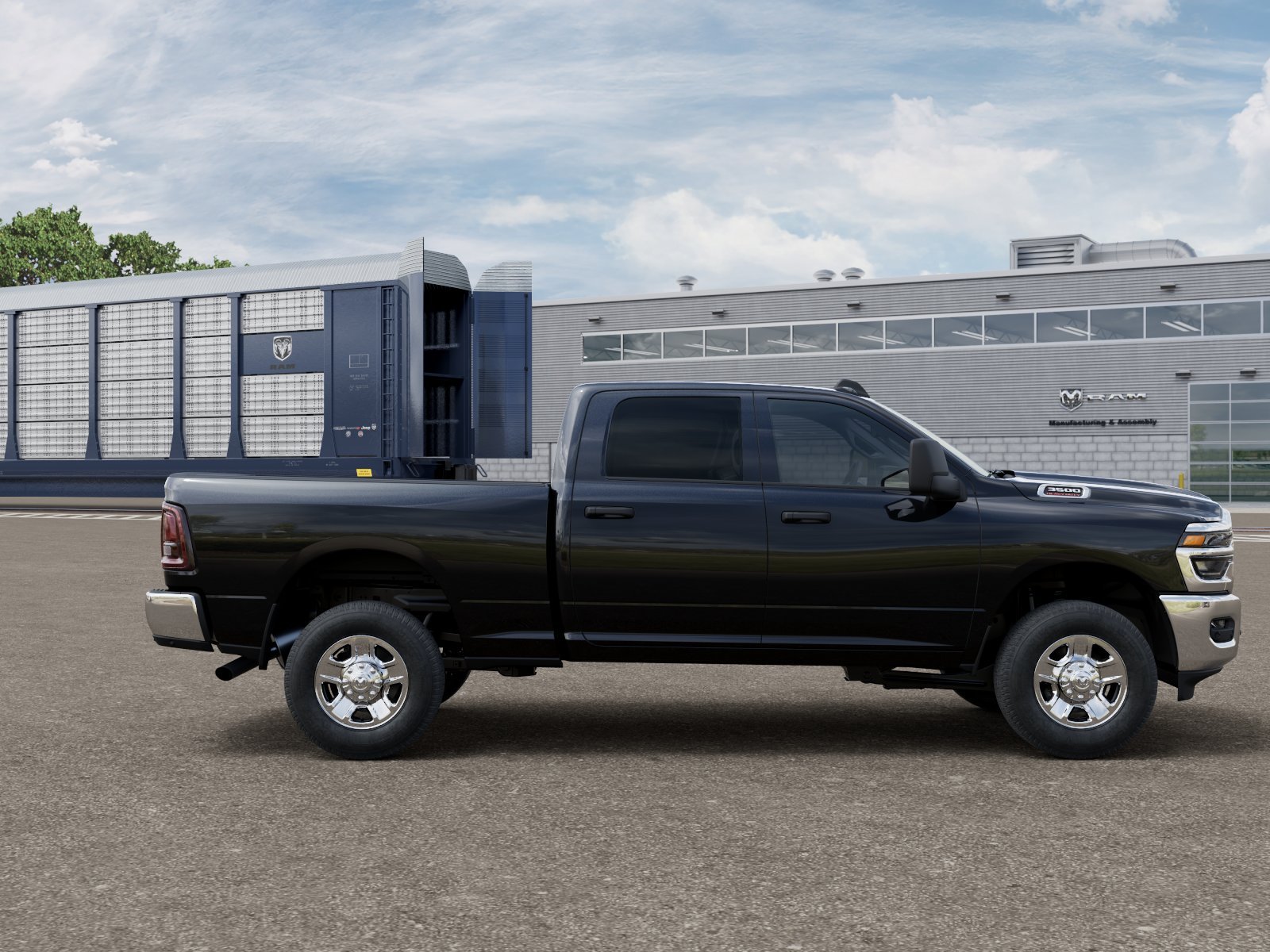 New 2026 Diamond Black Crystal Pearl-Coat Exterior Paint RAM Tradesman image 12