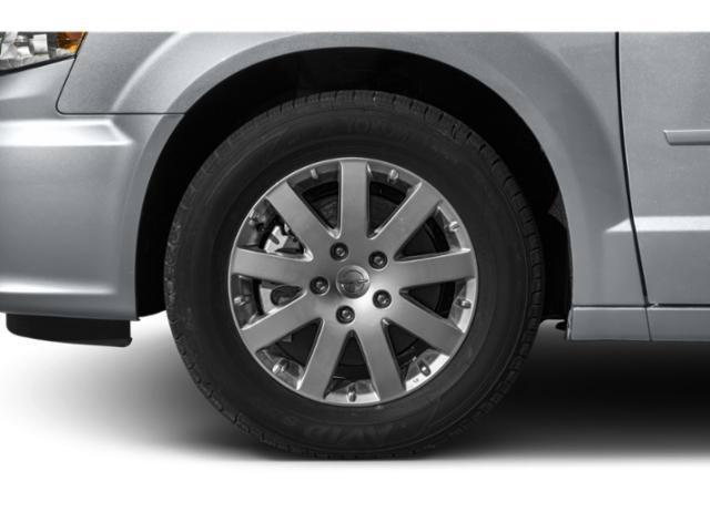 Used 2015 Cashmere/Sandstone Pearlcoat Chrysler Touring image 14