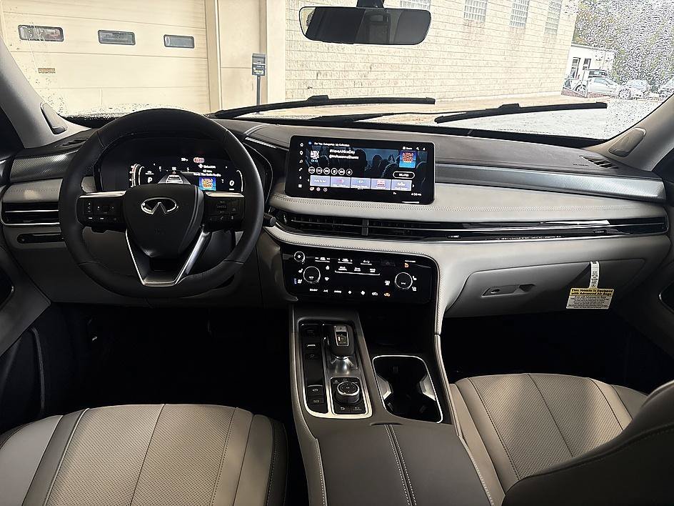 New 2027 HARBOR GRAY INFINITI LUXE image 5