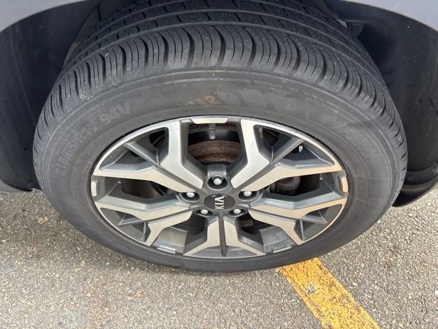Certified Used 2021 Steel Gray Kia EX image 11
