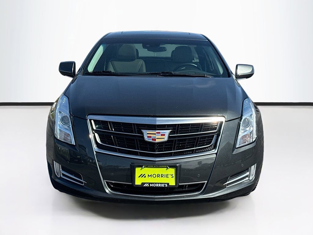 Used 2017 Cadillac XTS Luxury with VIN 2G61N5S38H9173604 for sale in West Salem, WI
