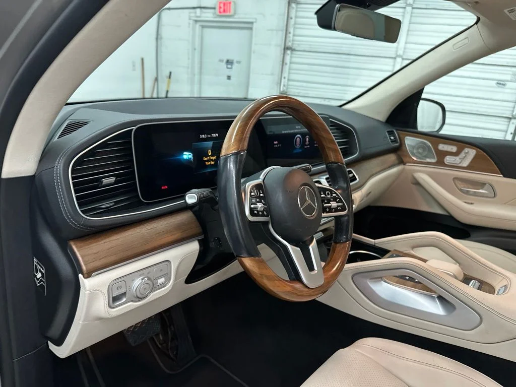 Used 2023 Silver Mercedes-Benz GLS 450 image 13
