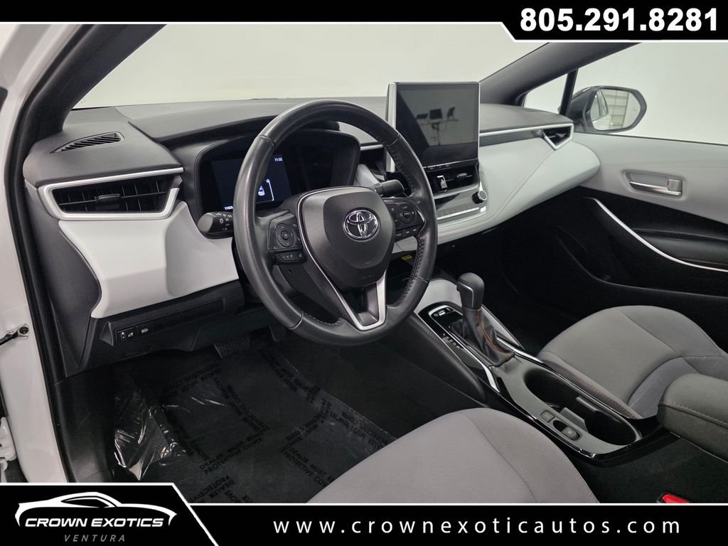 Used 2025 White Toyota FX image 23