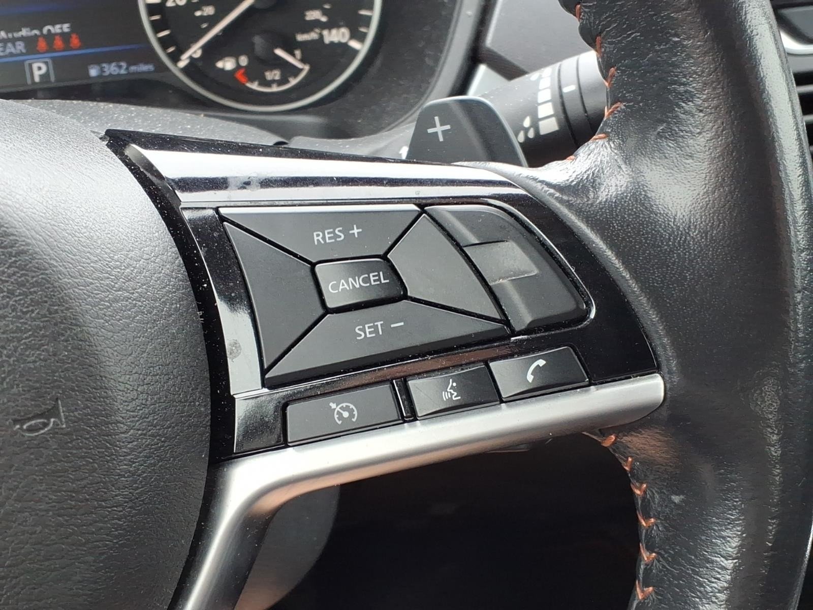 2023 Nissan Altima 2.5 SR White at G Motors
