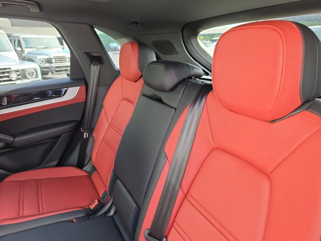 Used 2024 White Porsche Base image 12